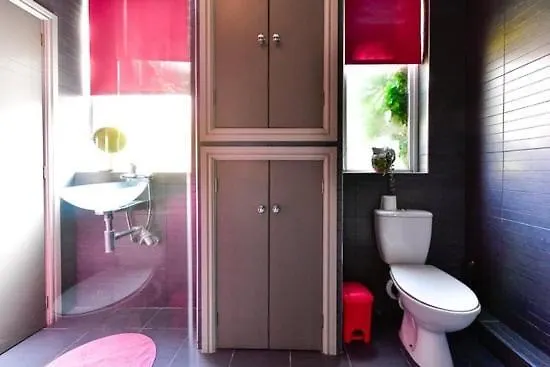 Quirky 4 Bedroom Apartment With Terrace Cardiff 0*,